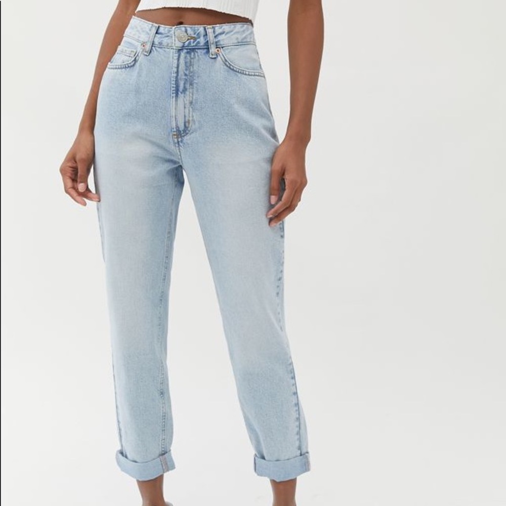 BDG Mom Jean